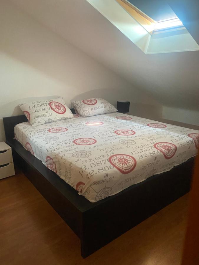 Top Floor Apartment With Sea View Kaštela Kültér fotó